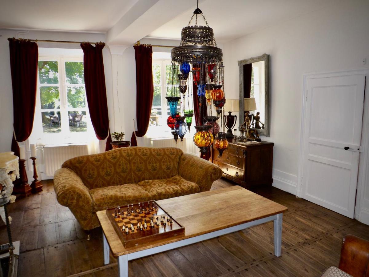 Domaine De Lalat - B&B With En-Suite Bathrooms All Rooms With Garden Views Montembœuf Exterior foto