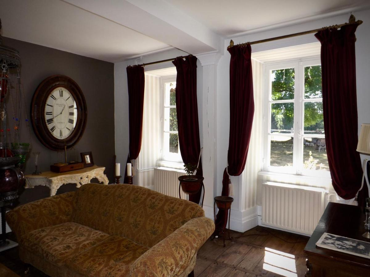 Domaine De Lalat - B&B With En-Suite Bathrooms All Rooms With Garden Views Montembœuf Exterior foto