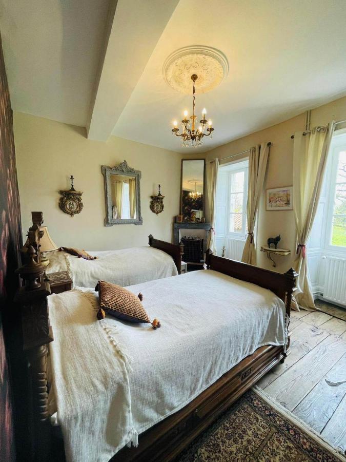 Domaine De Lalat - B&B With En-Suite Bathrooms All Rooms With Garden Views Montembœuf Exterior foto